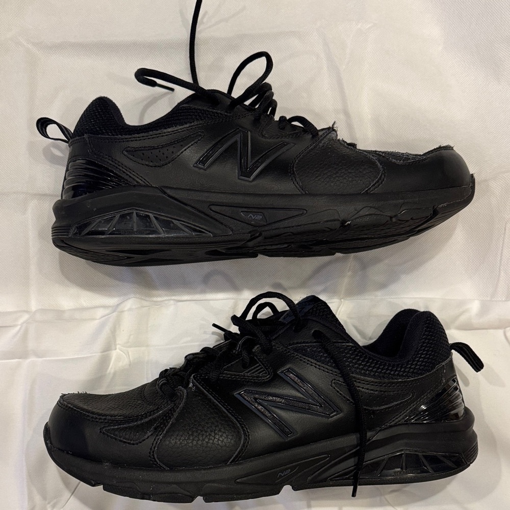 New Balance Men's Black 857 Sneakers - Size 11.5 6E Width - Picture 3 of 4